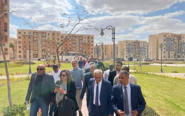 مي عبد الحميد تستقبل وفود ١٠ بنوك مركزية لزيارة وحدات المبادرة الرئاسية “سكن لكل المصريين”