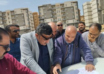 وزير الإسكان يتابع أعمال تنفيذ الوحدات السكنية بمشروع “ديارنا” والخدمات بمدينة دمياط الجديدة