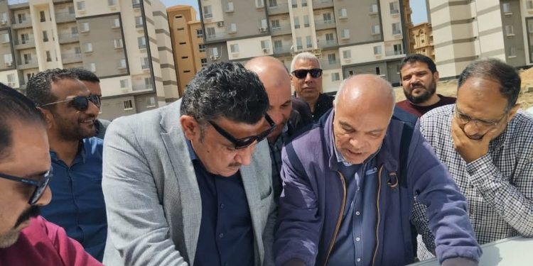 وزير الإسكان يتابع أعمال تنفيذ الوحدات السكنية بمشروع “ديارنا” والخدمات بمدينة دمياط الجديدة