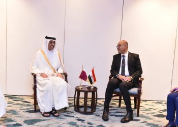 • وزير العمل يُناقش مع نظيره القطري ملفات تنقل الأيدي العاملة ..و”الربط الإلكتروني”