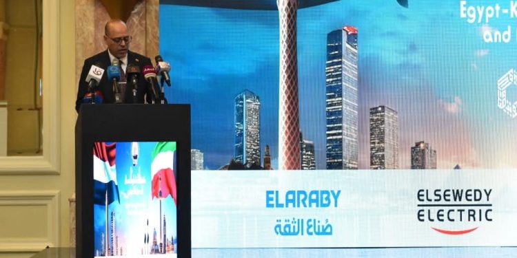 وزير العمل” مصر تمتلك ثروة هائلة من الكوادر البشرية المُؤهلة والمُدرّبة في كافة التخصصات