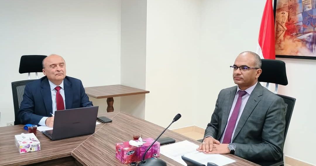 نائب وزير الإسكان يترأس اجتماع اللجنة التوجيهية لمشروع “المساندة الفنية التحضيرية لإدارة الحمأة في مصر”