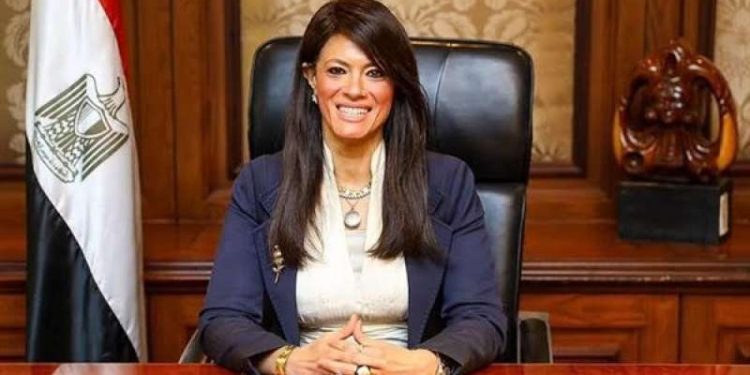 وزارة التخطيط والتنمية الاقتصادية والتعاون الدولي تُشارك في منتدى «أفريقيا تنمو خضراء للتمويل المناخي»