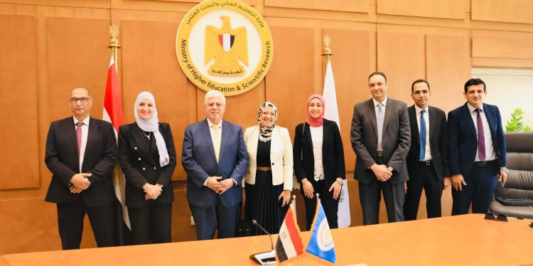 «تطوير التعليم بالوزراء» و«بحوث الإلكترونيات» يوقعان بروتوكول تعاون لتأهيل العمالة الفنية في التكنولوجيا