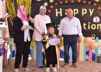 مدرسة العلمين الجديدة الرسمية المتميزة للغات تحتفل بتخرج أول دفعة من طلاب مرحلة رياض الأطفال