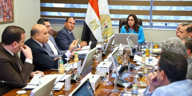 منال عوض: صندوق التنمية المحلية أحد أهم آليات العمل الأساسية التى تعتمد عليها الوزارة