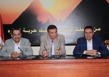 الزراعة” تبحث زيادة فرص الاستثمار في القطاع الزراعي بالدول الافريقية