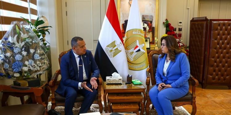 وزيرة التنمية المحلية تستقبل محافظ جنوب سيناء لمتابعة مشروعات الخطة الاستثمارية