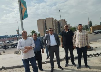 رئيس جهاز مدينة دمياط الجديدة يلتقي رئيس جمعية المستثمرين لتعزيز سبل دعم الصناعة والمستثمرين