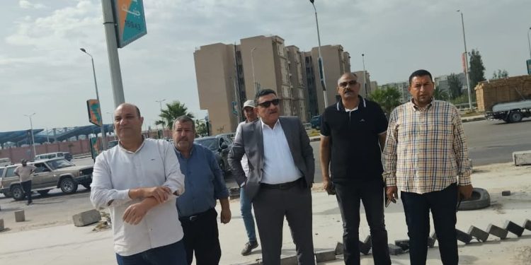 رئيس جهاز مدينة دمياط الجديدة يلتقي رئيس جمعية المستثمرين لتعزيز سبل دعم الصناعة والمستثمرين