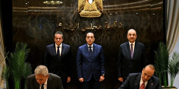 “مدبولي”: الاتفاق يعكس الثقة الدولية في الصناعة المصرية وخاصة قطاع الدواء