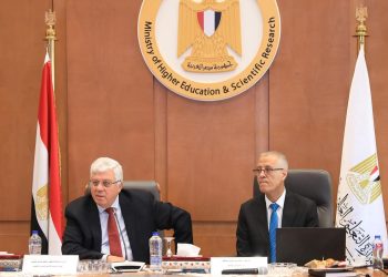 وزير التعليم العالي يترأس اجتماع مجلس الجامعات الأهلية بمقر الوزارة بالعاصمة الإدارية