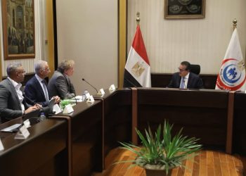 وزير الصحة يبحث التوسع بملف تدريب الأطباء وإرسال وفود لألمانيا لصقل مهاراتهم