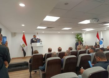 السجيني: توجيهات واضحة من رئيس الوزراء بسرعة التفاعل مع شكاوى المواطنين
