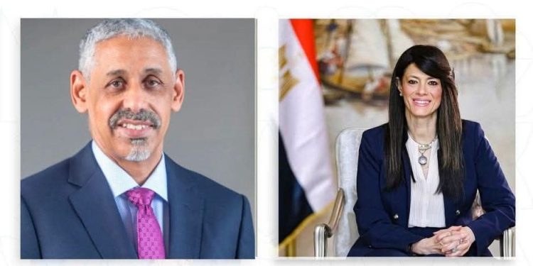 وزيرة التخطيط  تُهنئ “سيدي ولد التاه” عقب فوزه بانتخابات رئاسة مجموعة البنك الأفريقي للتنمية