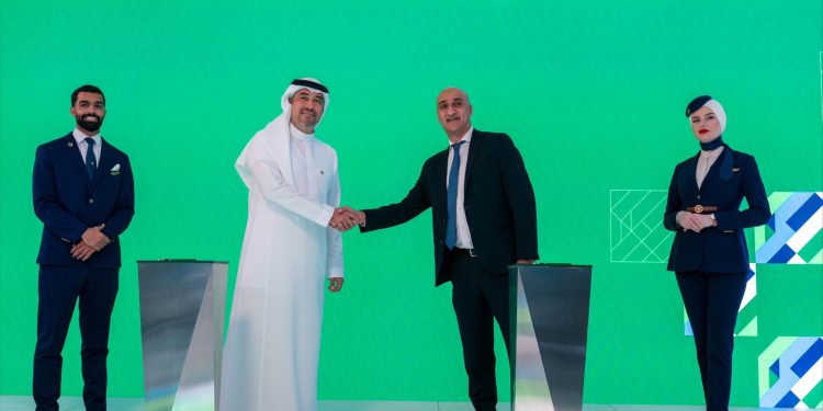 “أبو ظبي الإسلامي– مصر” يطلق أول بطاقة ائتمان دولية لبرنامج «الفرسان» للخطوط السعودية