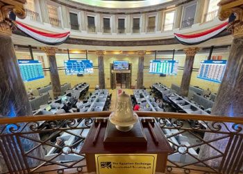 البورصة المصرية تختتم أولى جلسات الأسبوع بالمنطقة الخضراء