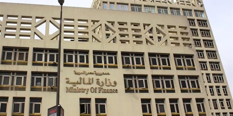 تفاصيل التعيينات الجديدة للمعلمين والأطباء والممرضين في يوليو