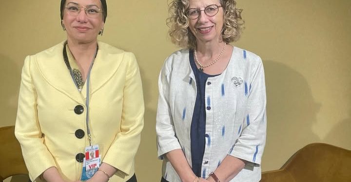 وزيرة البيئة تناقش مع المديرة التنفيذية لبرنامج الأمم المتحدة للبيئة آخر مستجدات مفاوضات معاهدة البلاستيك