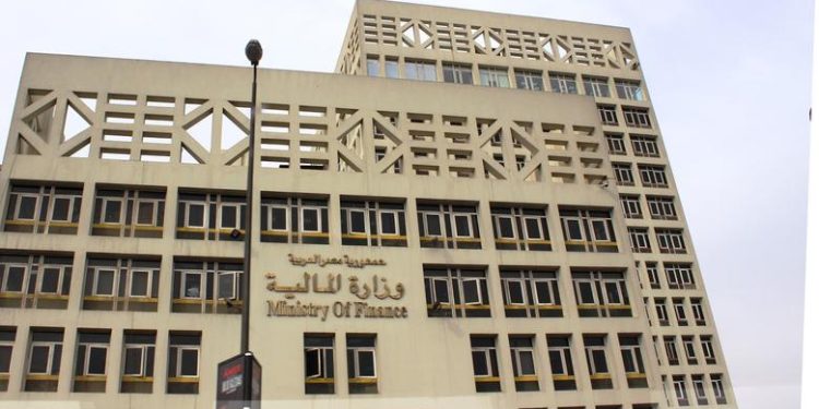 المالية : خضوع المقاولين للسعر العام للقيمة المضافة