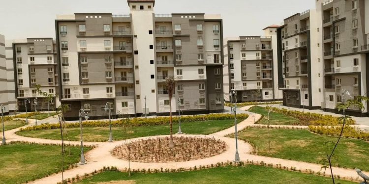 رئيس جهاز مدينة بدر يتفقد المشروعات السكنية ورفع الكفاءة بعددٍ من المناطق