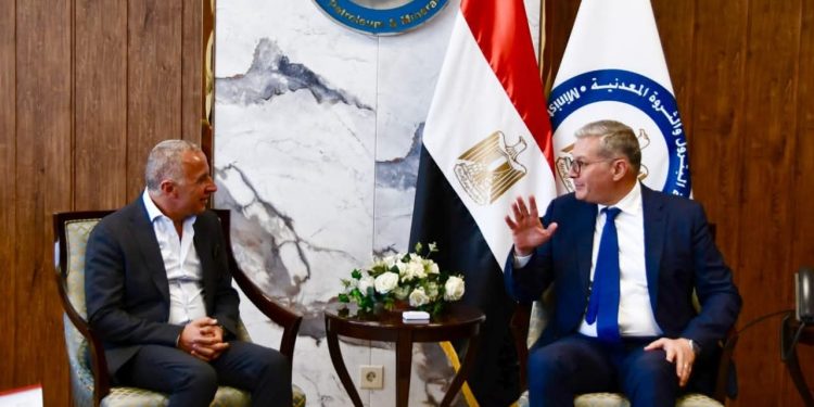 وزير البترول والثروة المعدنية يبحث مع مجموعة السويدي إليكتريك تعزيز التعاون المشترك