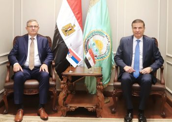 وزير الزراعة يبحث مع نظيره الصربي تعزيز التعاون الزراعي والأمن الغذائي في البلدين