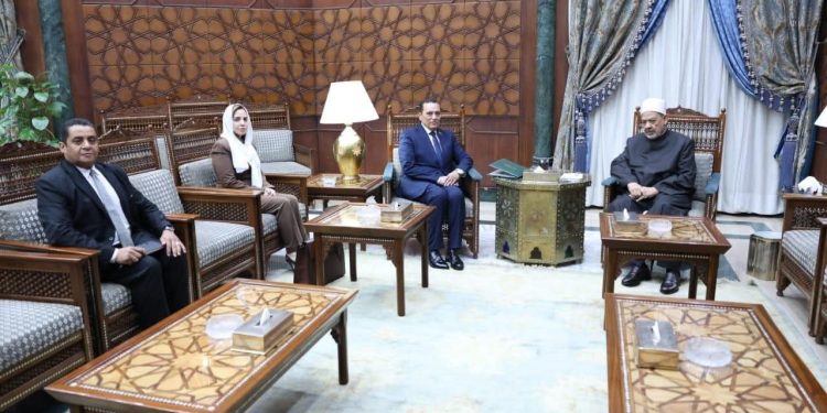 شيخ الأزهر والبابا تواضروس الثاني يستقبلان رئيس شركة تنمية الريف المصرى الجديد