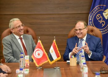 “الغمراوي”: التعاون مع تونس نموذج للتكامل الإفريقي في القطاع الدوائي