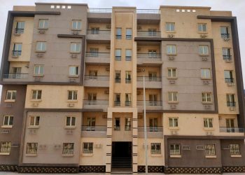 وزير الإسكان: الأحد المقبل..بدء تسليم وحدات بمشروع “سكن مصر” للفائزين بمدينة غرب قنا الجديدة
