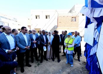 وزير الإسكان ومحافظ بني سويف يتفقدان محطة مياه شرب الفقاعي بمركز ببا