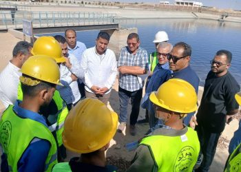 مسئولو” الإسكان” يتفقدون محطات معالجة الصرف الصحي والطرق بمدينة بني سويف الجديدة