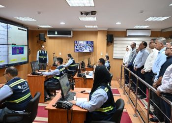 رئيس الوزراء يفتتح مركز السيطرة والتحكم بشركة مياه الشرب بالإسكندرية