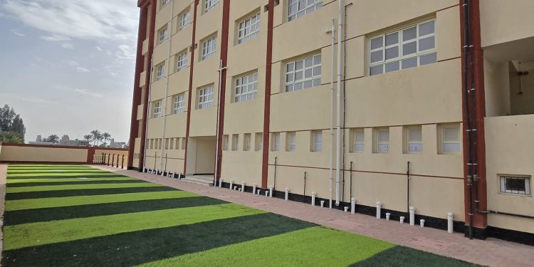 رئيس جهاز النوبارية الجديدة يعلن الانتهاء من تنفيذ مدرسة جديدة بحي “ابني بيتك” بالمدينة