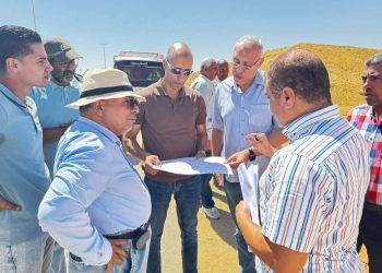 مسئولو جهاز مدينة القاهرة الجديدة يتفقدون أعمال الكهرباء والمرافق بالتجمع السادس