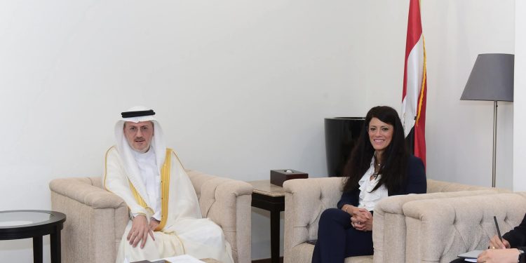 المشاط تستقبل الرئيس التنفيذي للمؤسسة الدولية الإسلامية لتمويل التجارة خلال زيارته للقاهرة لبحث سبل تعزيز الشراكة الاستراتيجية