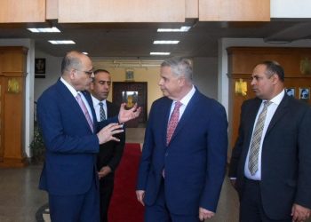 “جبران”: الوزارة مستمرة في العمل على تطوير آليات التدريب والسلامة المهنية