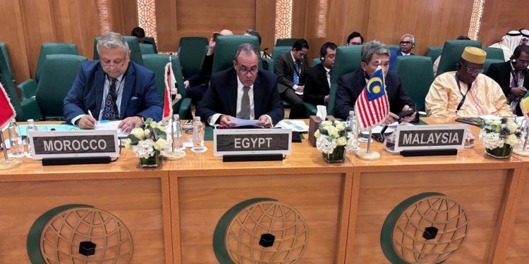 عبد العاطي يشارك في الدورة الاستثنائية لمجلس وزراء خارجية الدول الأعضاء في منظمة التعاون الإسلامي