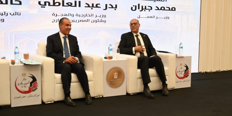 “وزير العمل “حريصون على مواجهة كافة مشاكل العمال المصريين بالخارج والحفاظ على كرامتهم