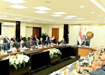 عمومية القابضة للتشييد” برئاسة وزير قطاع الأعمال العام تعتمد الموازنة التخطيطية لعام 2025-2026