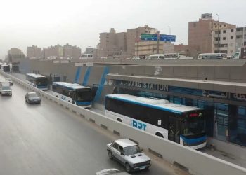 الوزير: الأتوبيس الترددي نقلة حضارية بمنظومة نقل ذكية ومستدامة وباشتراكات خاصة  لطلاب المدارس والجامعات