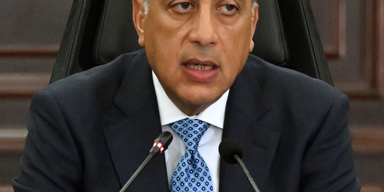 رئيس الوزراء ينعى الدكتور علي المصيلحي وزير التموين والتجارة الداخلية السابق الذي وافته المنية اليوم