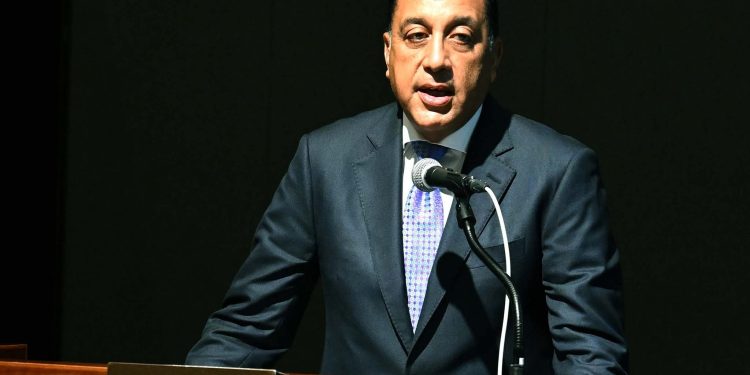مدبولي: الحكومة عملت على تطوير مجموعة من الحوافز والمزايا المُقدمة للمستثمرين