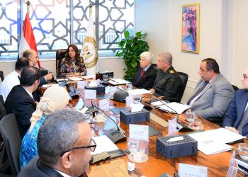 د. منال عوض تترأس أول إجتماع لمجلس إدارة تنظيم إدارة المخلفات