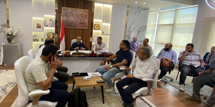 وزير الإسكان يتابع موقف تنفيذ 105آلاف وحدة سكنية بمدينة أكتوبر الجديدة
