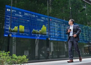 المؤشرات اليابانية ترتفع لمستويات قياسية وتحقق مكاسب أسبوعية