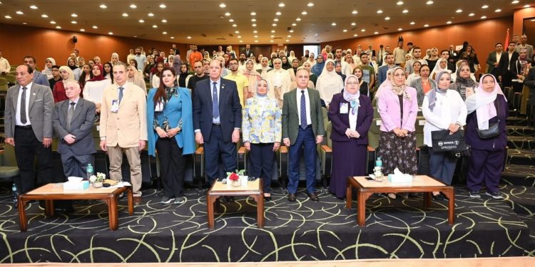 حضور حاشد بالمؤتمر الدولي السنوي للجمعية المصرية لأبحاث السرطان.. ونصائح مهمة لشباب الباحثين