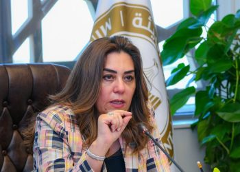 “منال عوض” تصدر قراراً بتنظيم صيد الطيور البرية في عدد من المحافظات المصرية