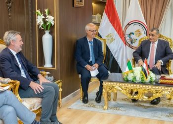 وزير الإنتاج الحربي يستقبل السفير الإيطالي لبحث سبل تعزيز التعاون المشترك في مجالات التصنيع العسكري والمدني