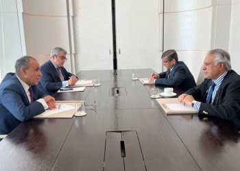 وزير الخارجية يلتقي مع نظيره الباكستاني فى الدوحة